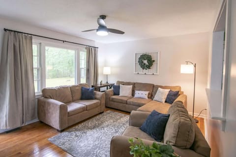 Whispering Woods Tracy City (2150)