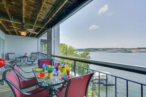 Osage Beach Vacation Rental | 2BR | 2BA | Stairs Required | 1,130 Sq Ft