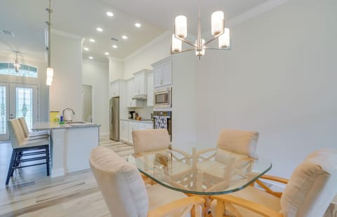 Dining Area | Dishware/Flatware Provided | Free WiFi | Single-Story Home