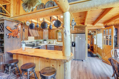 Kitchen | Cooking Basics | Dishwasher | 1st Floor