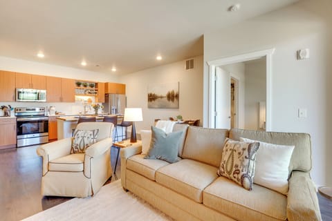Traverse City Vacation Rental | 2BR | 2BA | Step-Free Access | 962 Sq Ft