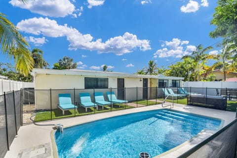 Experience pure bliss in this crystal-clear pool, ideal for cooling off during hot days and enjoying evening swims.