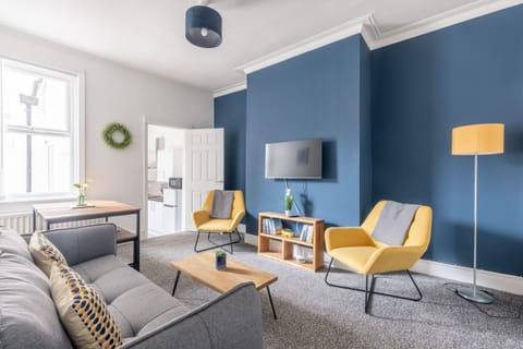 Living room with dining table