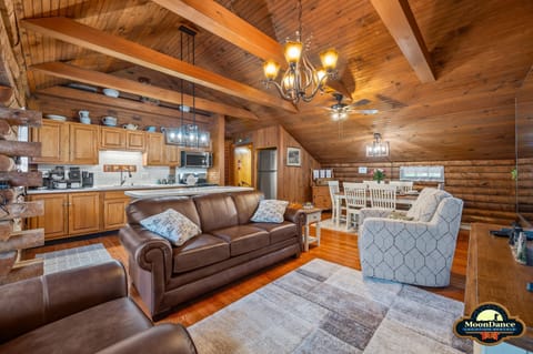 Full log interior with cathedral ceiling