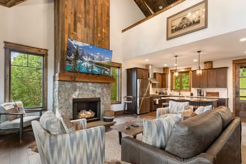 Spacious Open Floor Plan with Loft Above