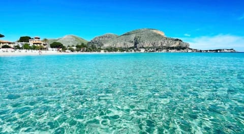 mare mondello