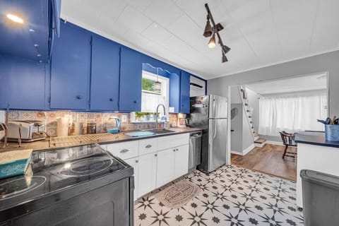 The kitchen is stocked with the basics!