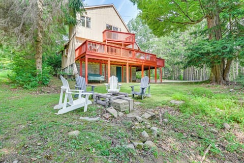 Northville Vacation Rental | 3BR | 2BA | Stairs to Enter | 1,459 Sq Ft