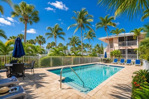Turtle Bay Pool 5