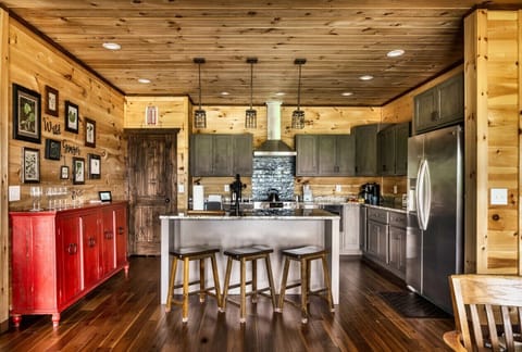 A fully stocked kitchen with everything you could need!