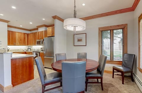 Lion Square Lodge at Lionshead Village