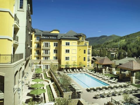 Pool - Vail Ritz-Carlton Residence Club