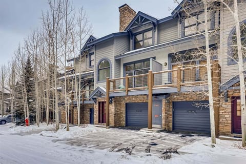 Exterior view of the Northstar Townhomes in West Keystone