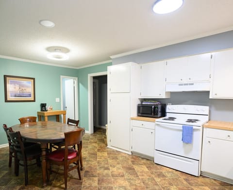 Kitchen and dining table