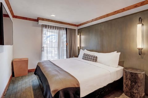 Hythe King Room