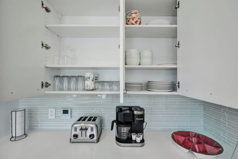 Kitchen Unit B (2)