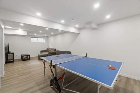 Kettler Professional Ping-Pong table