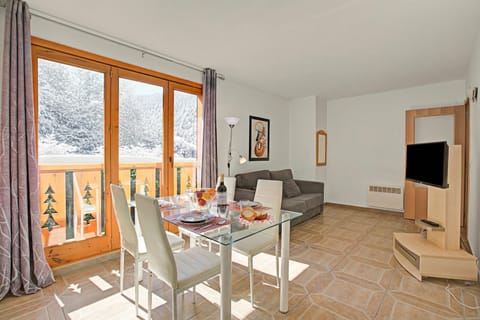 Living and dining room