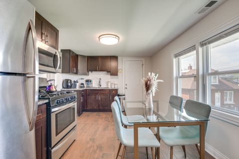 Dining Area | Dishware/Flatware