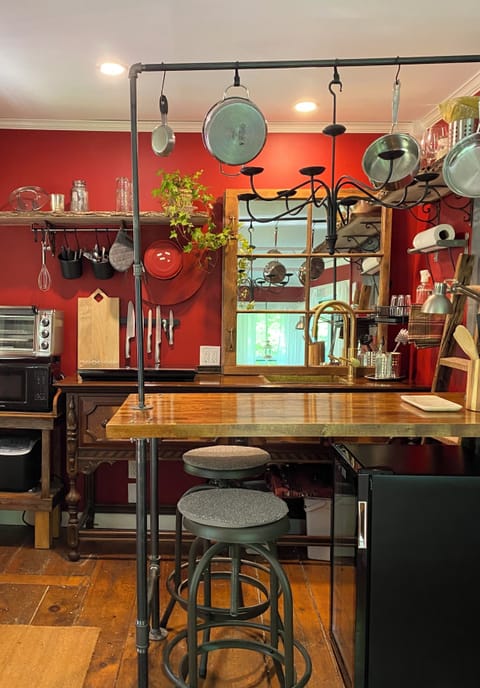 Kitchen and Eating Area