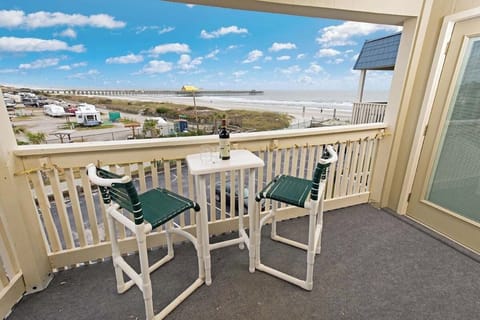 Oceanfront Balcony View - Take in stunning Atlantic Ocean views from your private balcony — perfect for morning coffee, sunset watching, and relaxing sea breezes.
