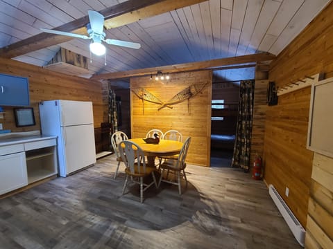 ee9024da-510c-43b9-8bfb-9ff3620afb99