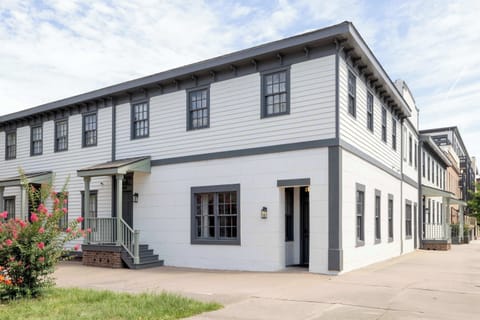 Exterior Front Entrance | Two Adjacent Private Townhomes