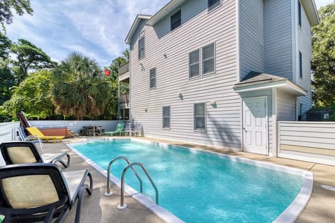 Private Pool