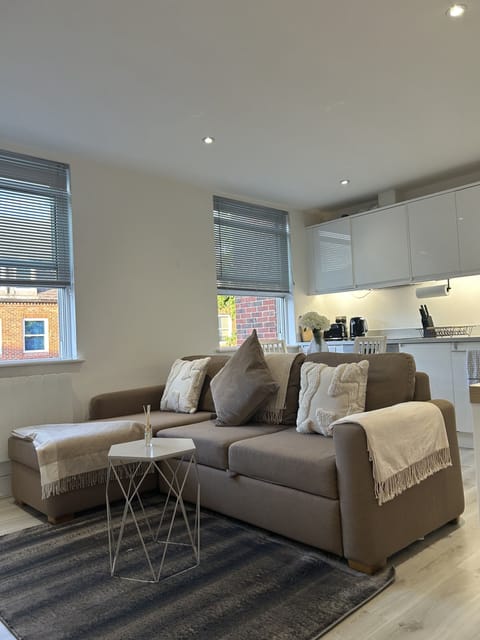 Living Room / Lounge
