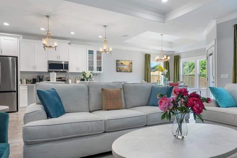 Queen Pull Out Couch turns into a bed.