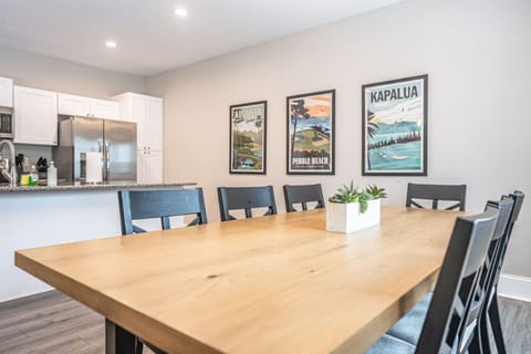 Welcome to the Sequoia at Ducks Landing!