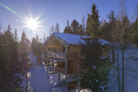 Holiday Home Exterior [winter]