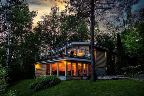 CHALETS LAURENTIDES LANAUDIERE by LAKFRONT RENTALS - Du Bonheur au Lac Pare