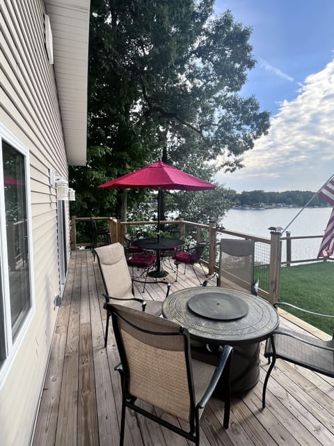 Roast marshmallows and enjoy meals on the outdoor deck.
