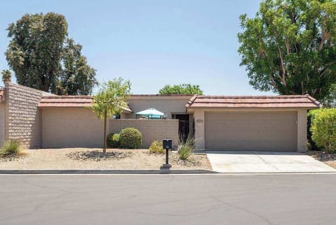 Welcome to your desert home away from home!