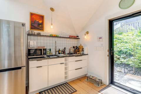 Kitchen | Cooking Basics | Stove | Microwave | Bialetti & Drip Coffee Makers