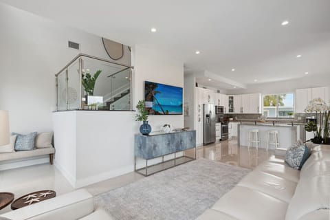 Living Room and Entrance