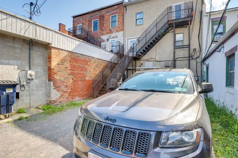 Parking Lot | Designated Space (1 Vehicle)