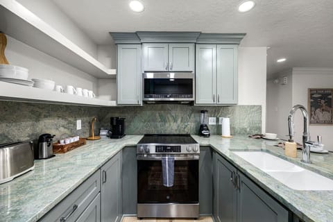 Unit 603 This kitchen has all the essentials you need for your stay