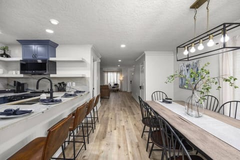 Unit 601 Fully equipped kitchen with island seating and modern finishes