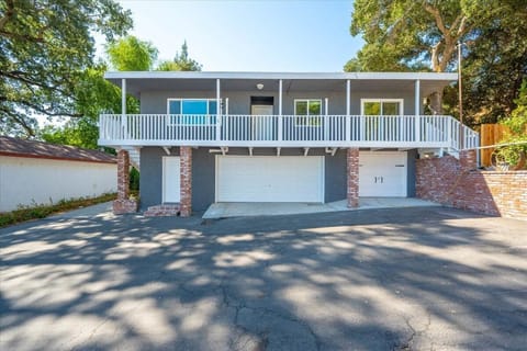 Bohemian Bliss Hideaway (1272)