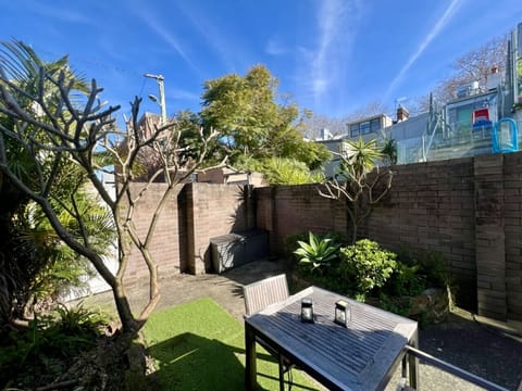 Private Garden Courtyard