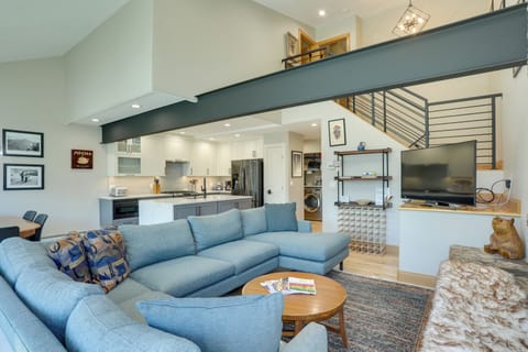 Edwards Vacation Rental | 3BR | 3.5BA | 1,850 Sq Ft | Stairs Required