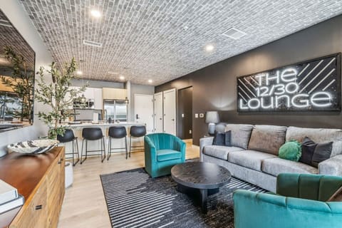 Living Room/Kitchen/Dining Area