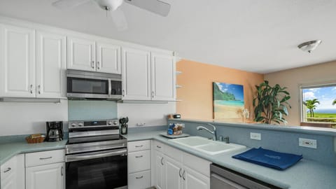 Emmalani Court at Princeville #523 - Fully Equipped Kitchen - Parrish Kauai