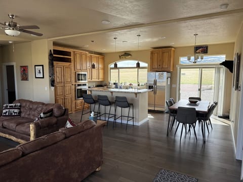 Microwave, oven and fridge