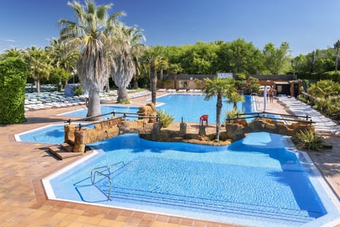 Holiday Home Swimming Pool