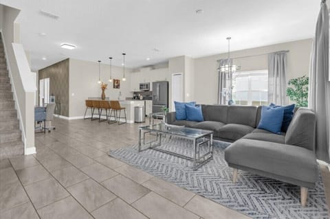 4935 Windermere Ave (2).jpg