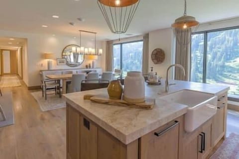 Pour coffee and prep meals with stunning views beside you.