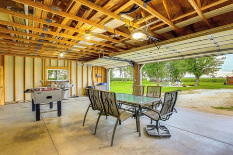 Garage | Street Parking Prohibited